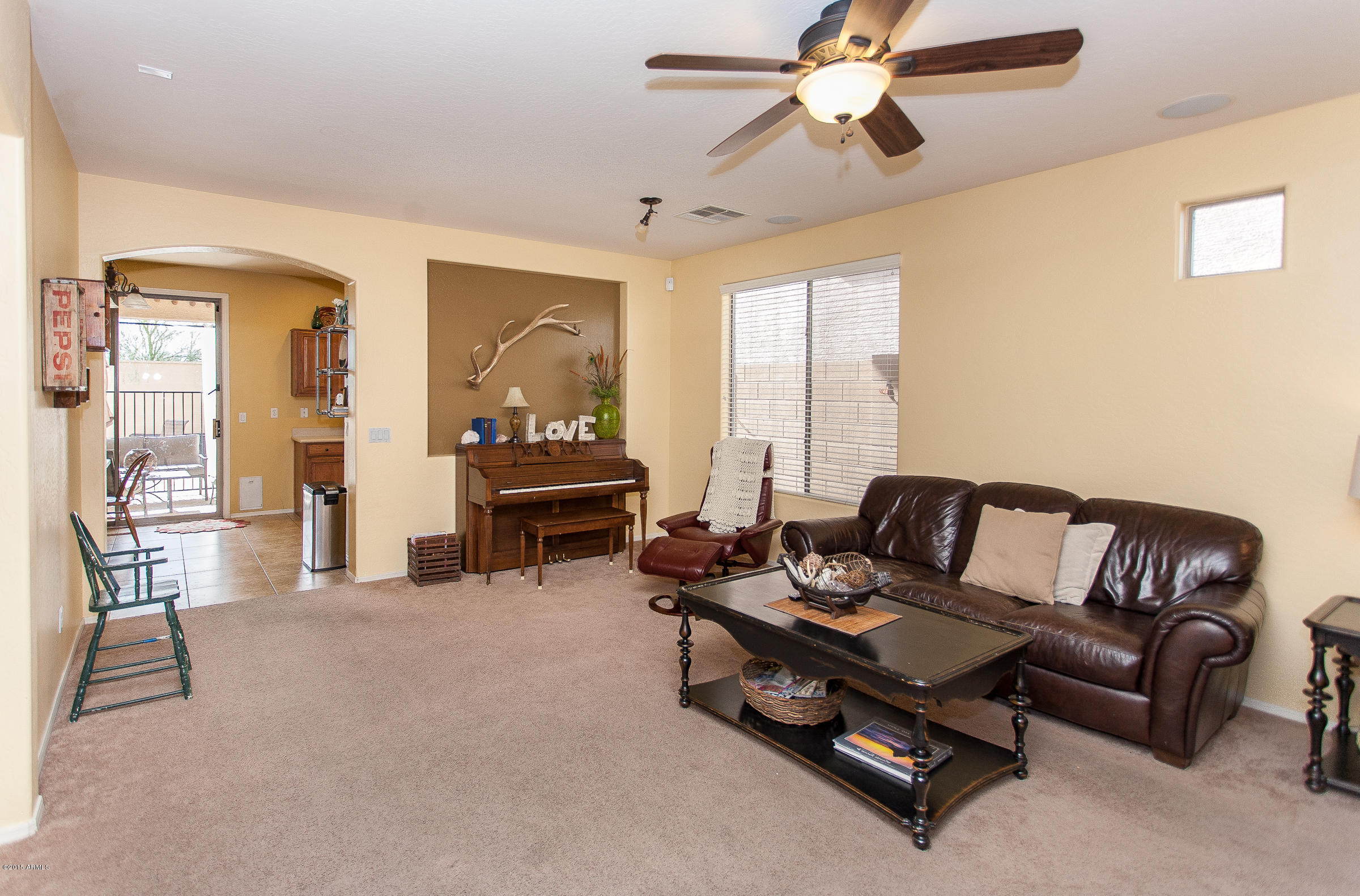2629 West Florentine Road Phoenix, AZ 85086 - Photo 2 of 45 Living Room