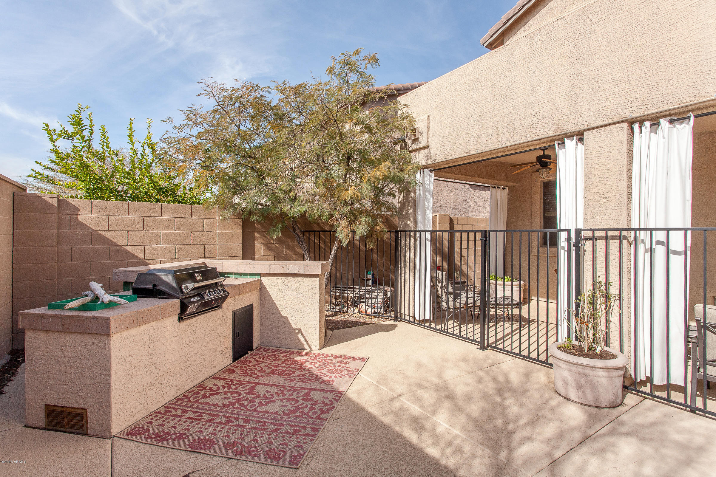 2629 West Florentine Road Phoenix, AZ 85086 - Photo 7 of 45 Built in BBQ