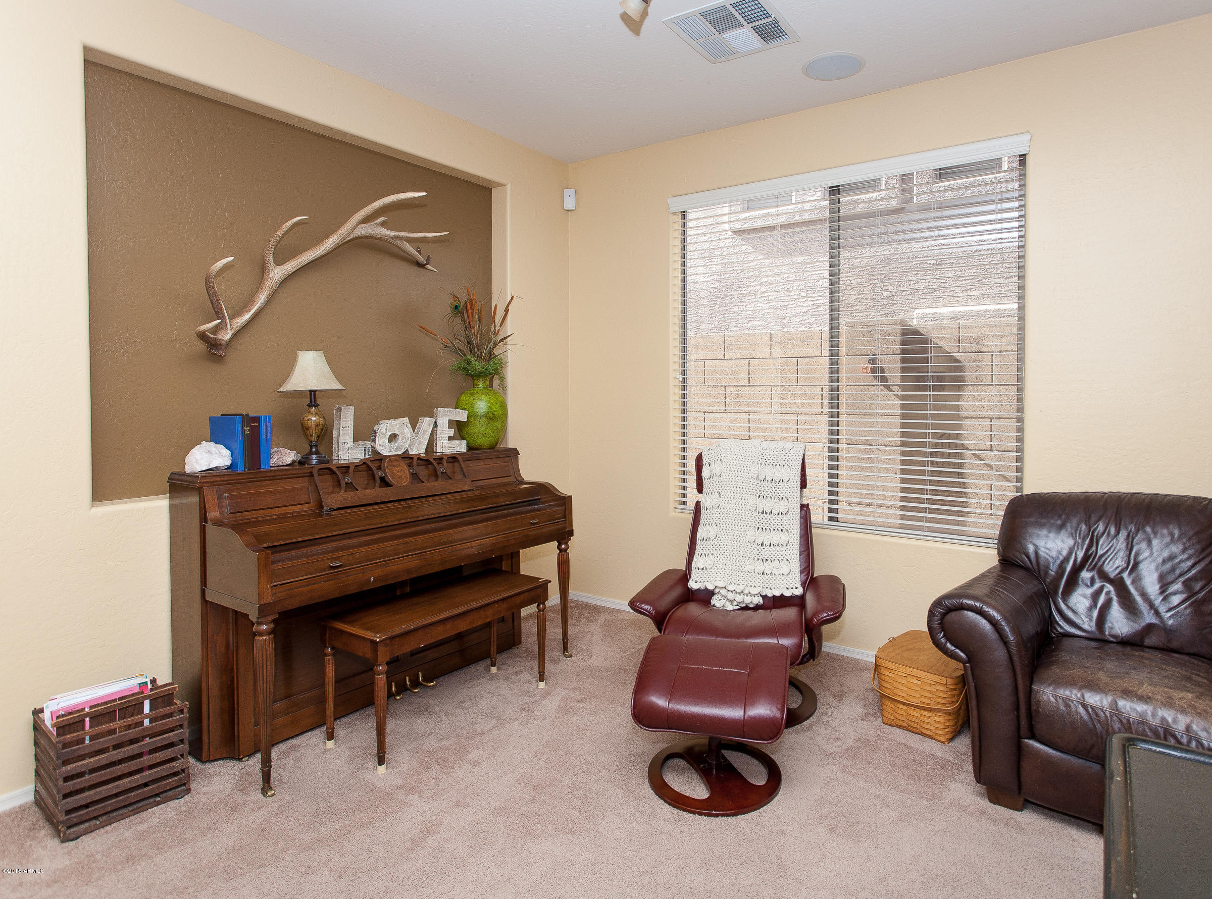 2629 West Florentine Road Phoenix, AZ 85086 - Photo 9 of 45 Dining Room