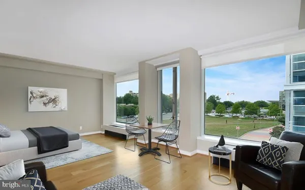 $1,650 | 1101 3rd Street Southwest, Unit 305, Washington, DC 20024