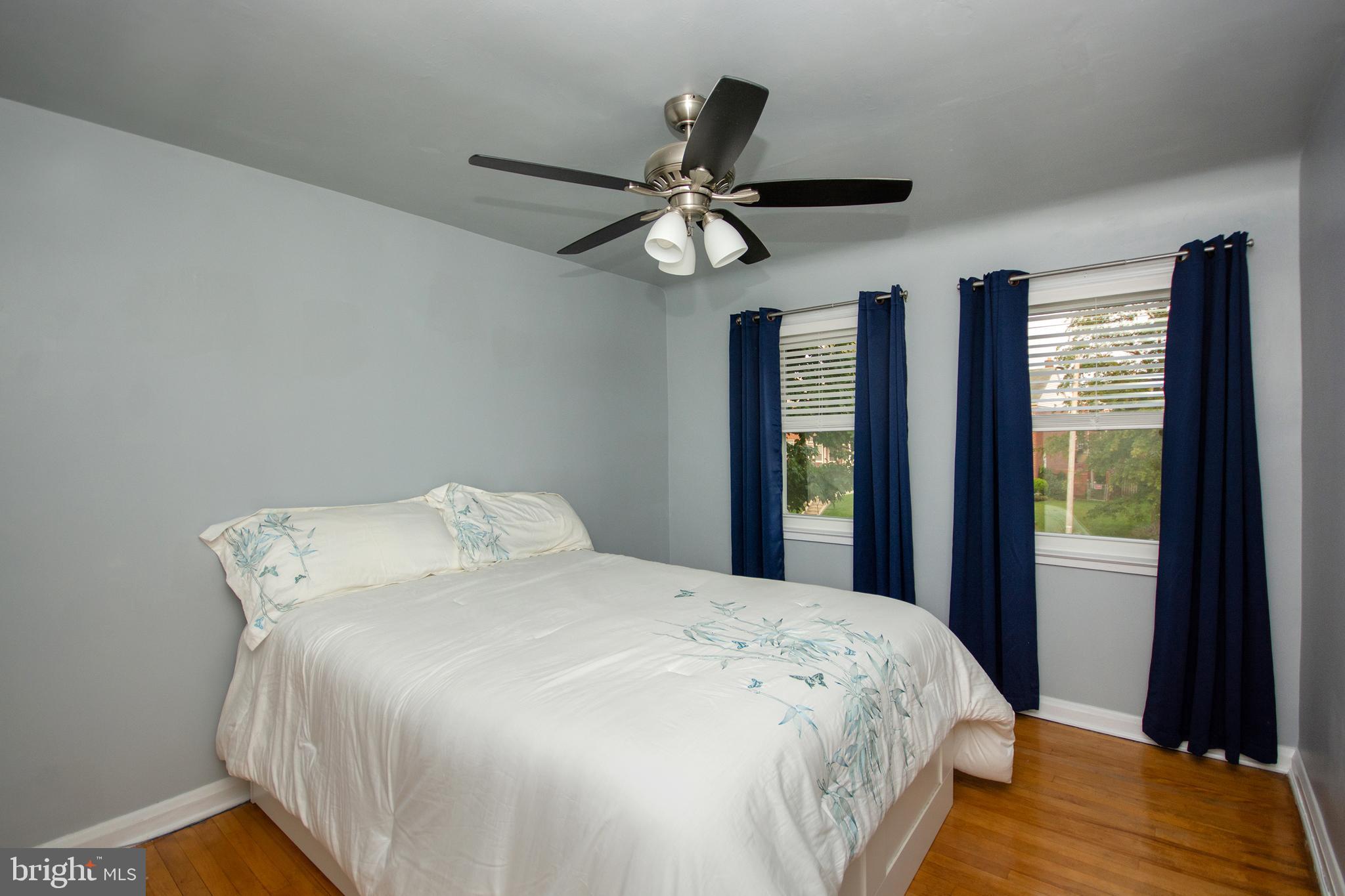 8310 Ridgely Oak Road Parkville, MD 21234 - Photo 12 of 30