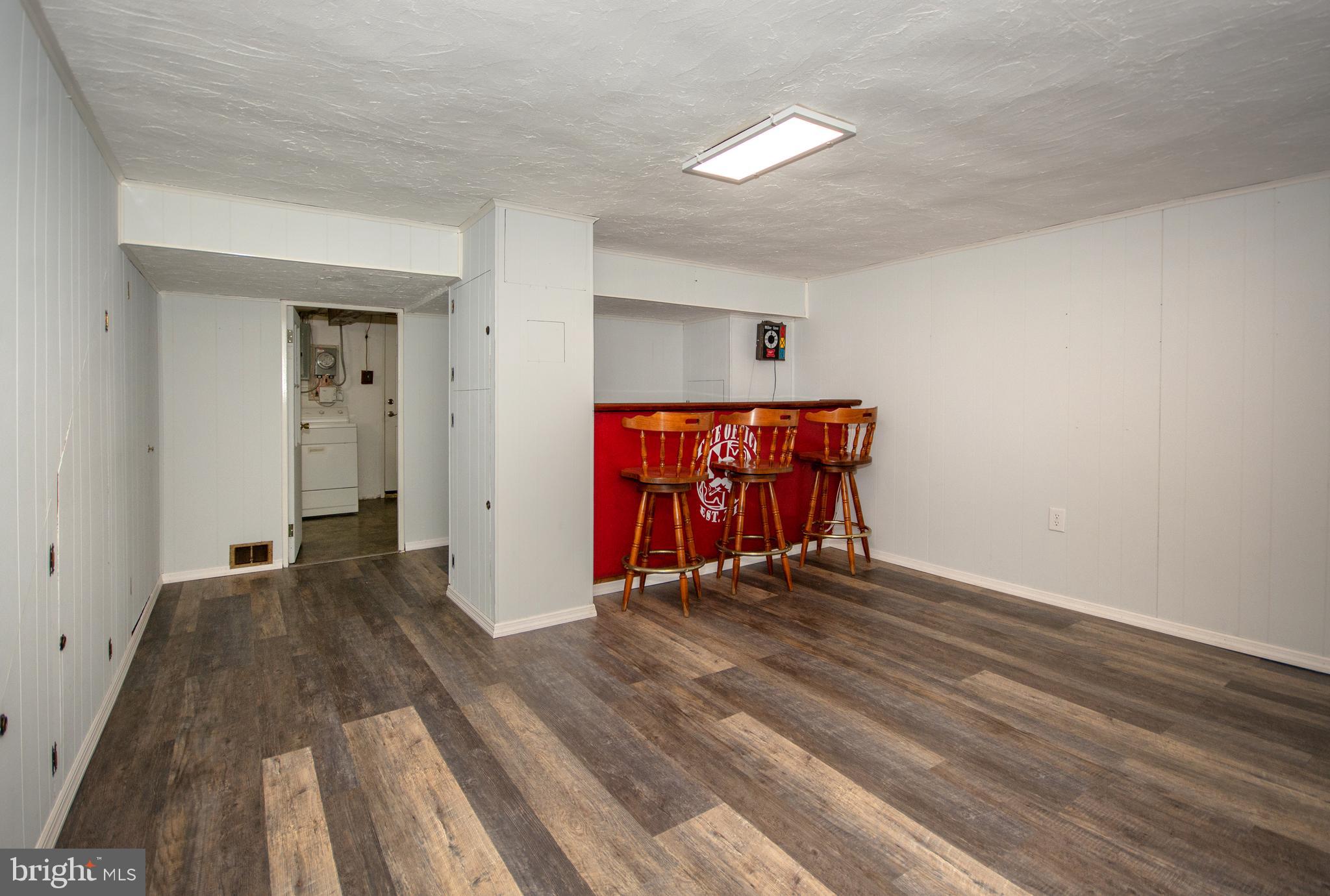 8310 Ridgely Oak Road Parkville, MD 21234 - Photo 20 of 30