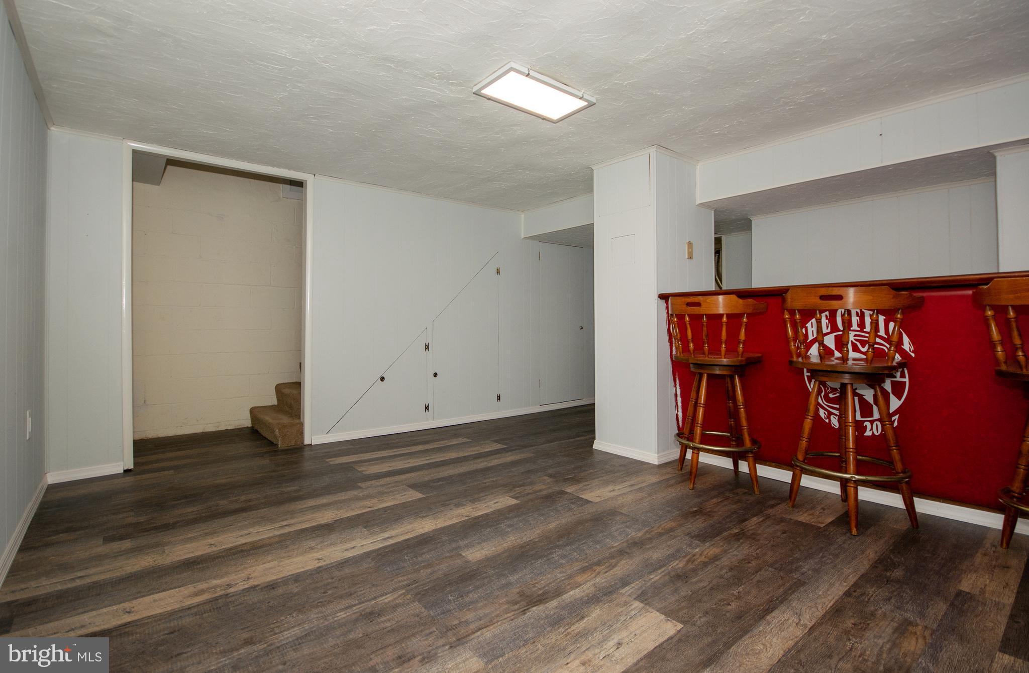 8310 Ridgely Oak Road Parkville, MD 21234 - Photo 21 of 30