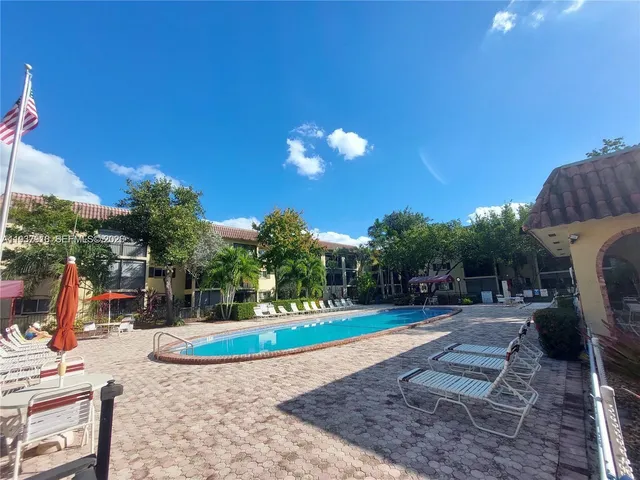 $1,500 | 253 South Cypress Road, Unit 206, Pompano Beach, FL 33060