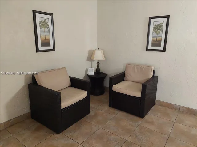 $1,500 | 253 South Cypress Road, Unit 206, Pompano Beach, FL 33060