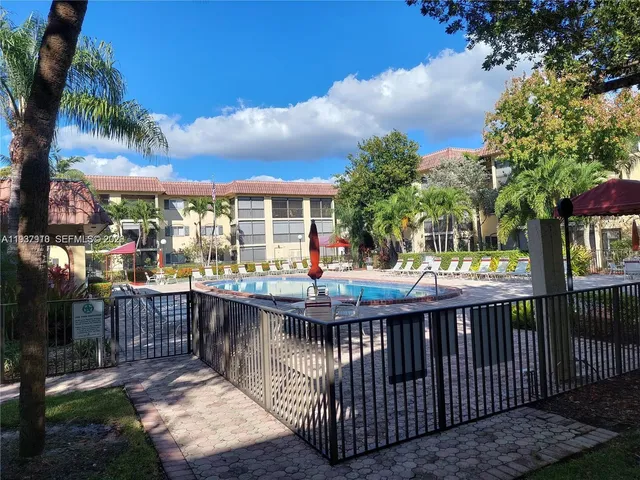 $1,500 | 253 South Cypress Road, Unit 206, Pompano Beach, FL 33060