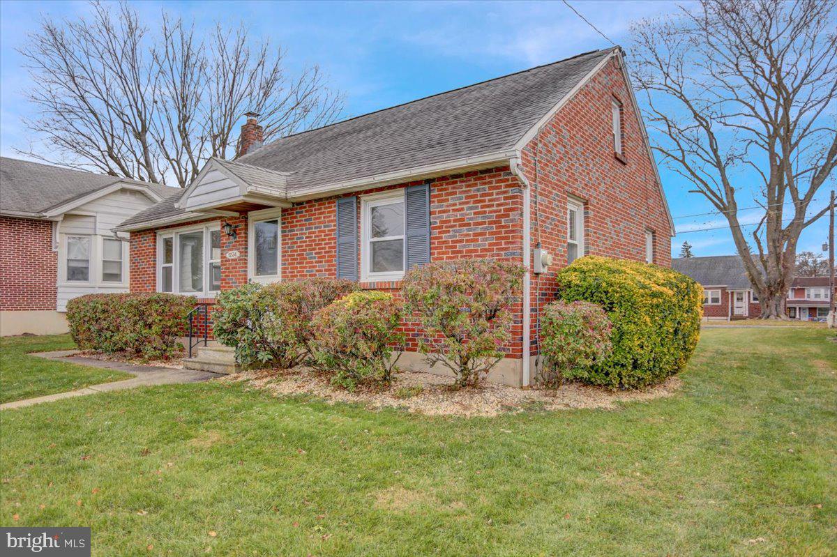 1234 Fern Avenue Reading, PA 19607 - Photo 2 of 30