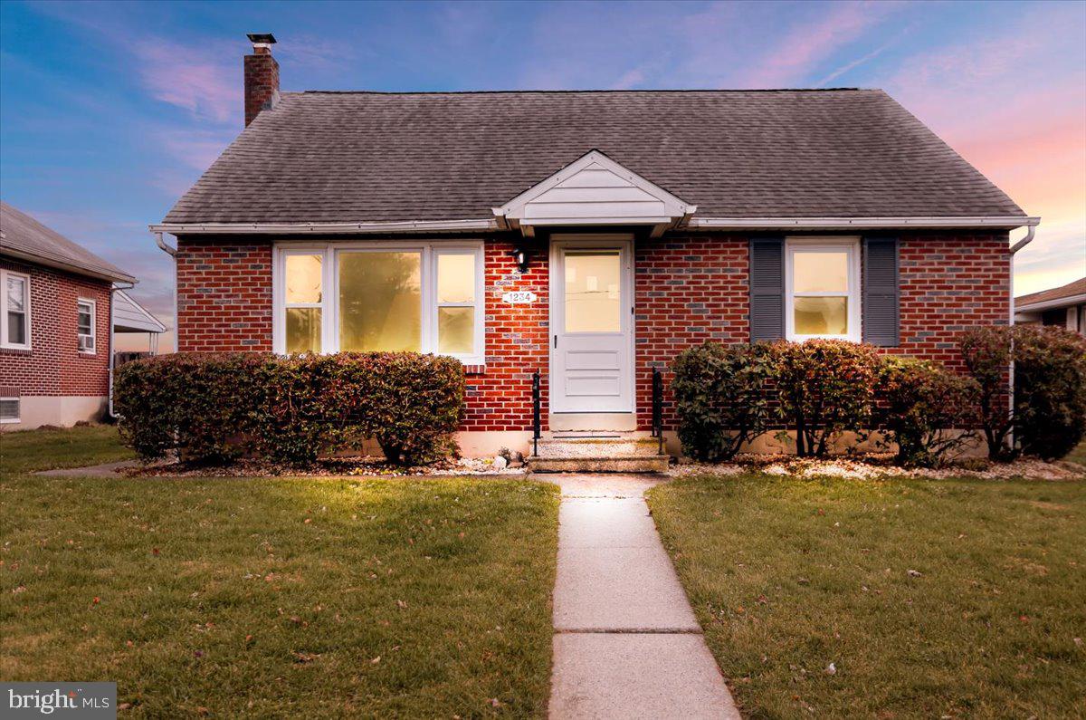 1234 Fern Avenue Reading, PA 19607 - Photo 3 of 30