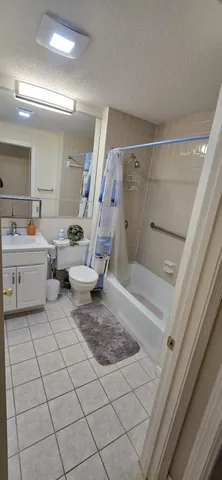 $3,500 | 800 Bearses Way, Unit 3SA, Hyannis, MA 02601