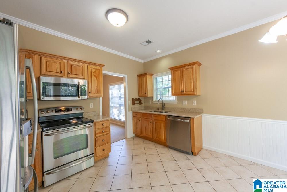151 Heather Ridge Drive Pelham, AL 35124 - Photo 16 of 33