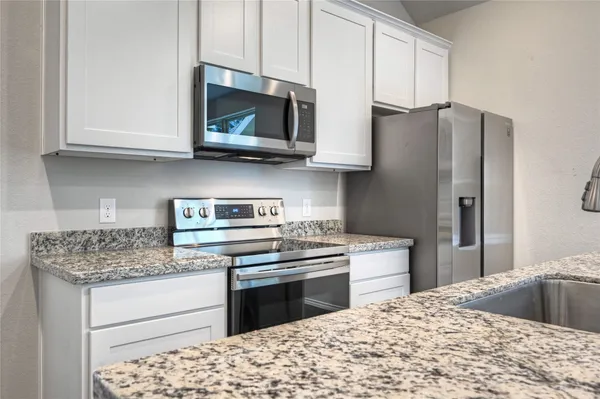 $1,350 | 11779 White Cedar Street, Willis, TX 77318