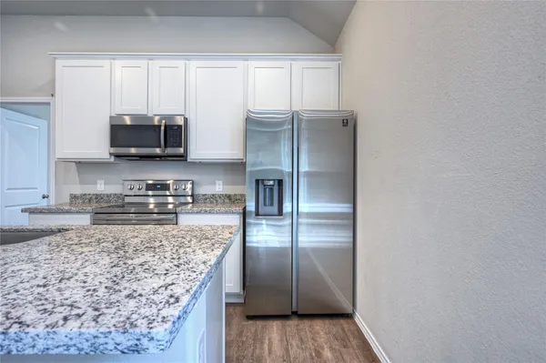 $1,350 | 11779 White Cedar Street, Willis, TX 77318