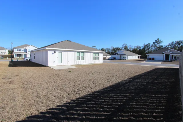 $2,300 | 440 Scarborough Street, Crestview, FL 32539