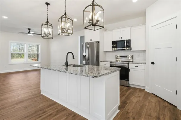 $500,000 | 48 Ithica Court, Jasper, GA 30143