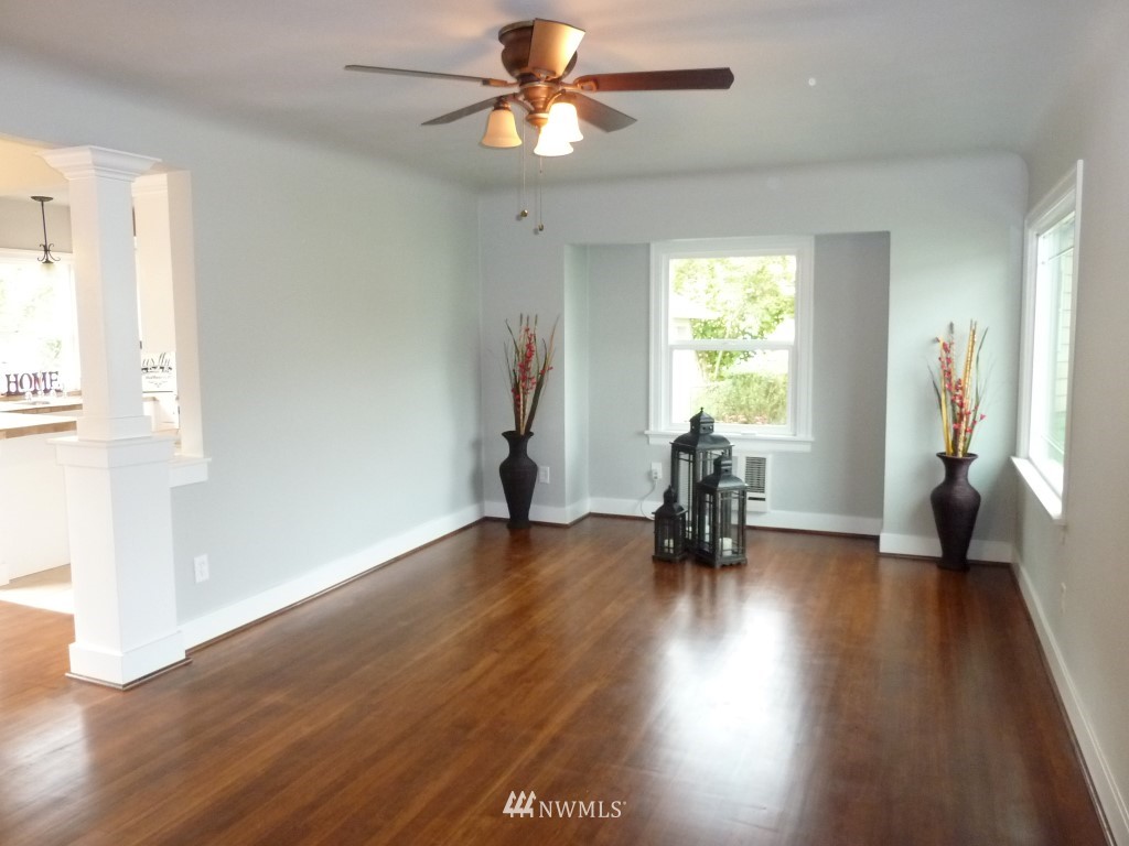 61 Southwest Saunders Way Chehalis, WA 98532 - Photo 5 of 14 Gallery Image 5