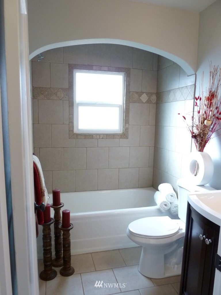 61 Southwest Saunders Way Chehalis, WA 98532 - Photo 9 of 14 Gallery Image 9