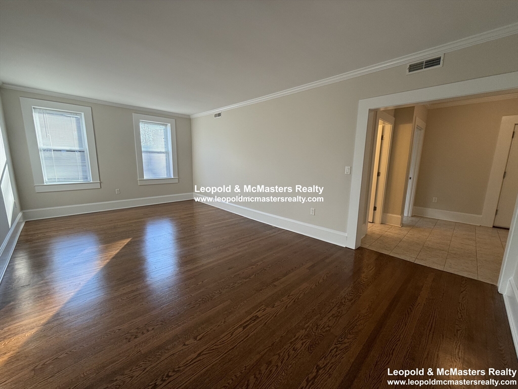 10 Short Street, Unit 4 Brookline, MA 02446 - Photo 1 of 14
