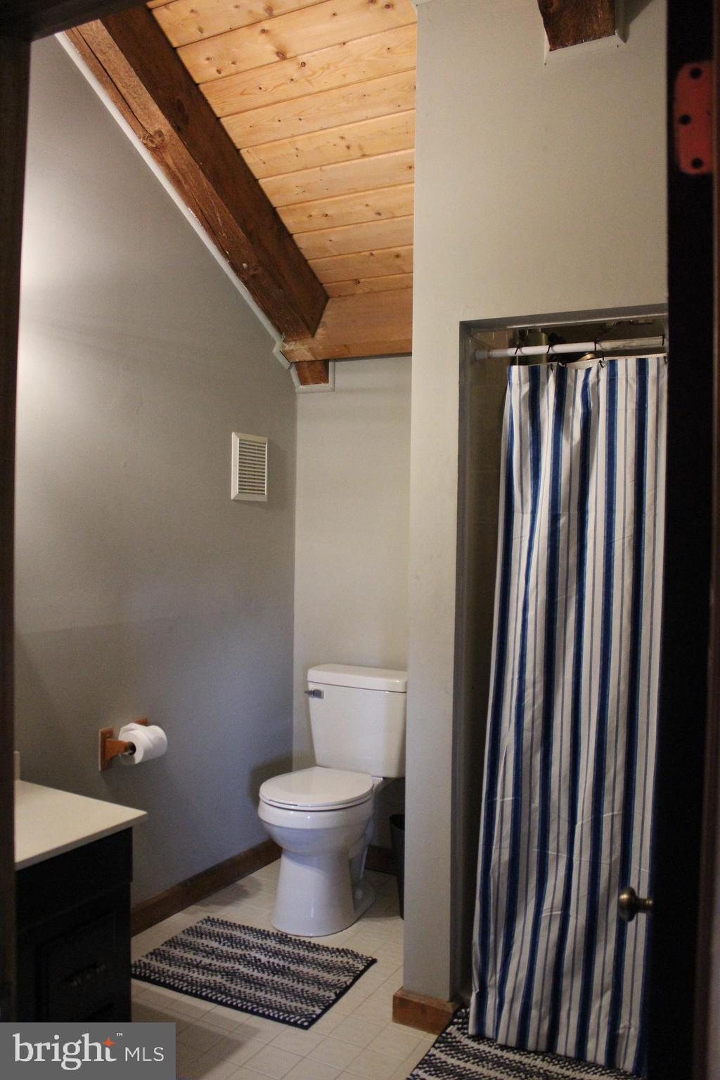 170 Heilig Road Sewell, NJ 08080 - Photo 47 of 54 a bathroom with a toilet and a shower
