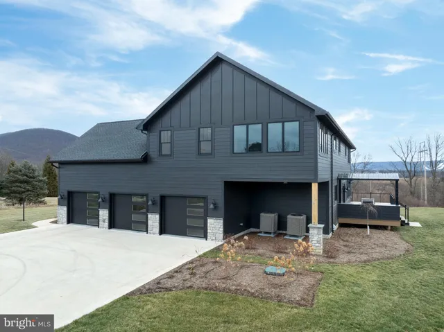 $1,299,900 | 270 Claremont Avenue, State College, PA 16801