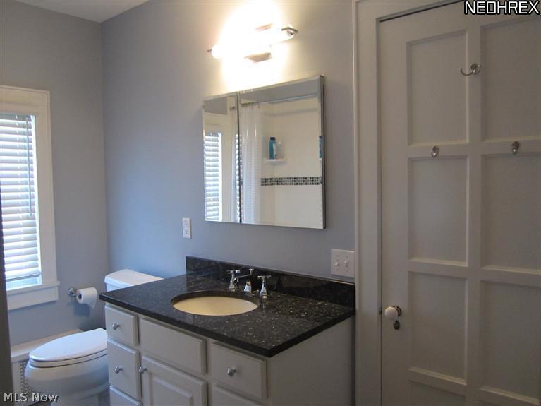 17111 Fernway Road Cleveland, OH 44120 - Photo 14 of 23 Renovated master bath.