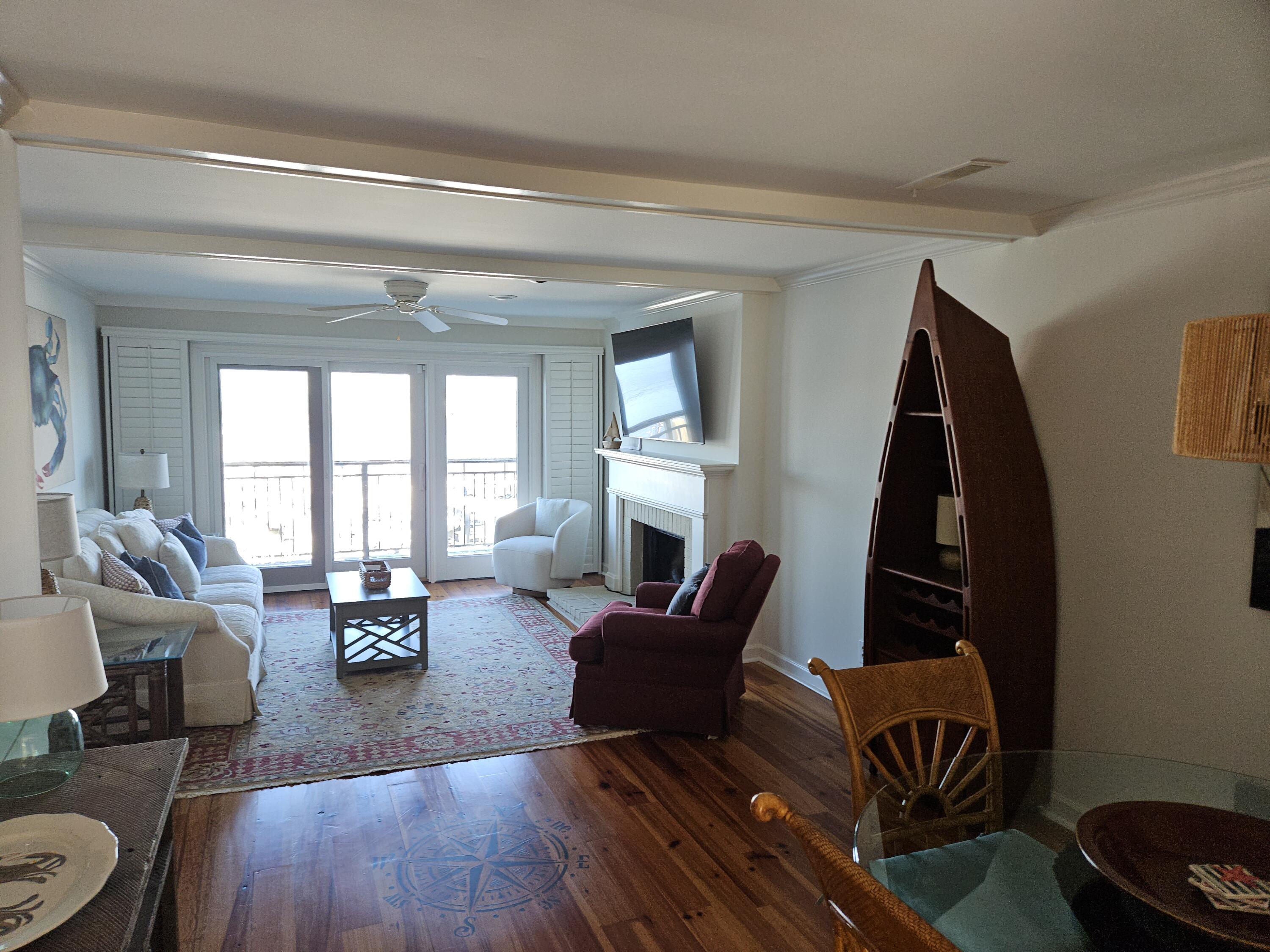 1959 Marsh Oak Lane Johns Island, SC 29455 - Photo 18 of 30 Living Room