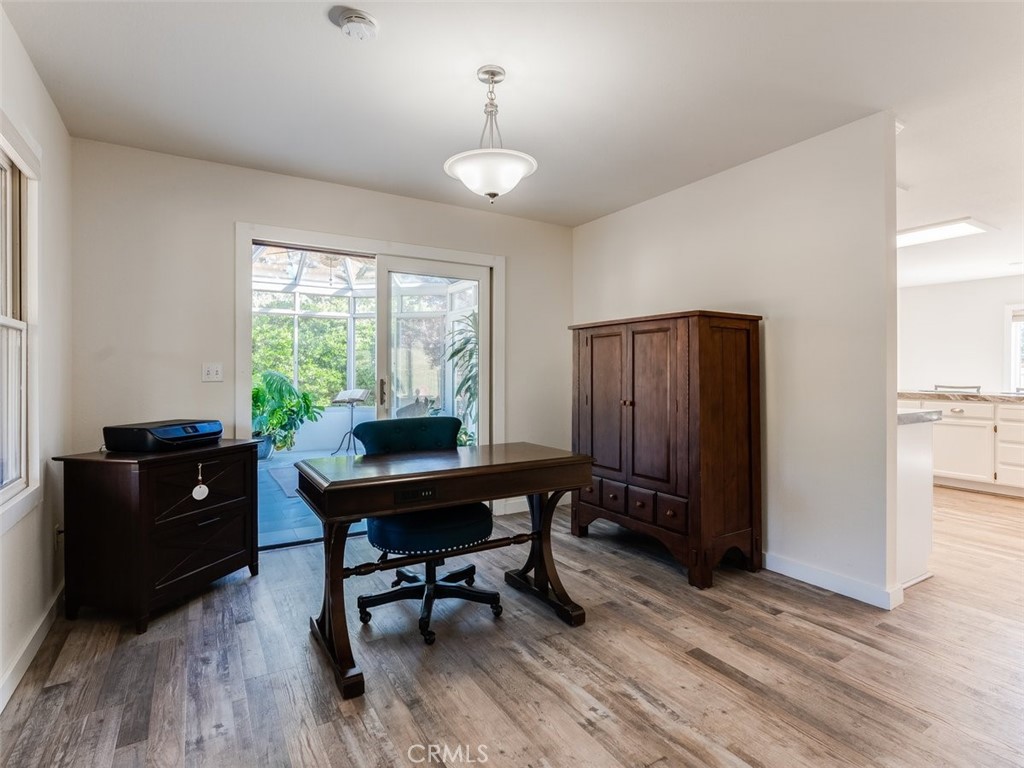 8370 Prado Lane Atascadero, CA 93422 - Photo 10 of 54 a workspace with furniture and a window