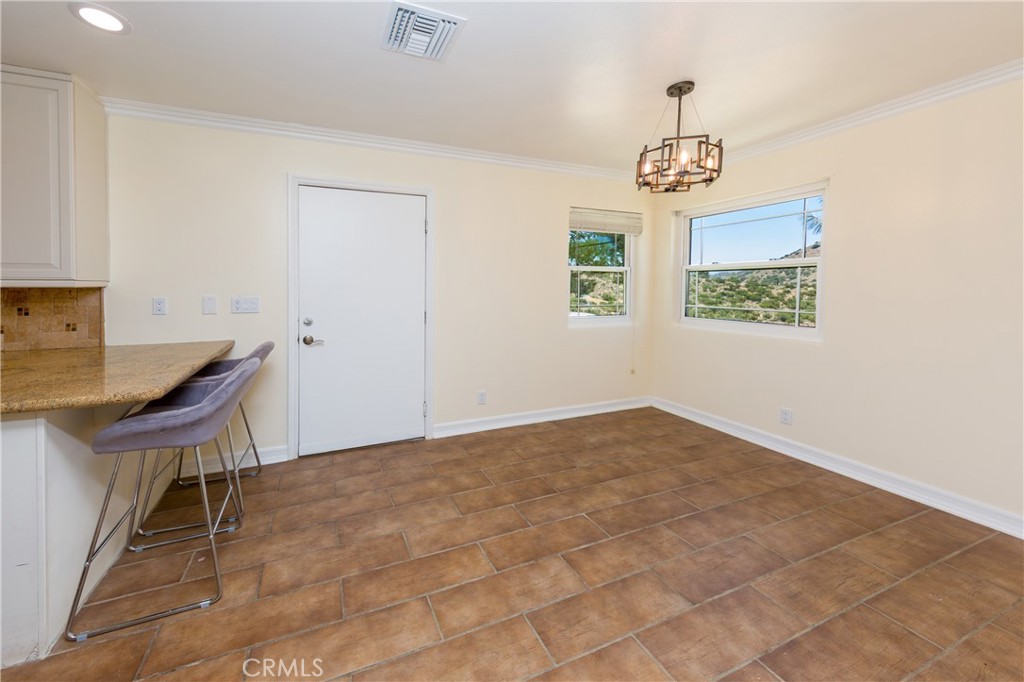 6401 Hubbard Road Acton, CA 93510 - Photo 9 of 20