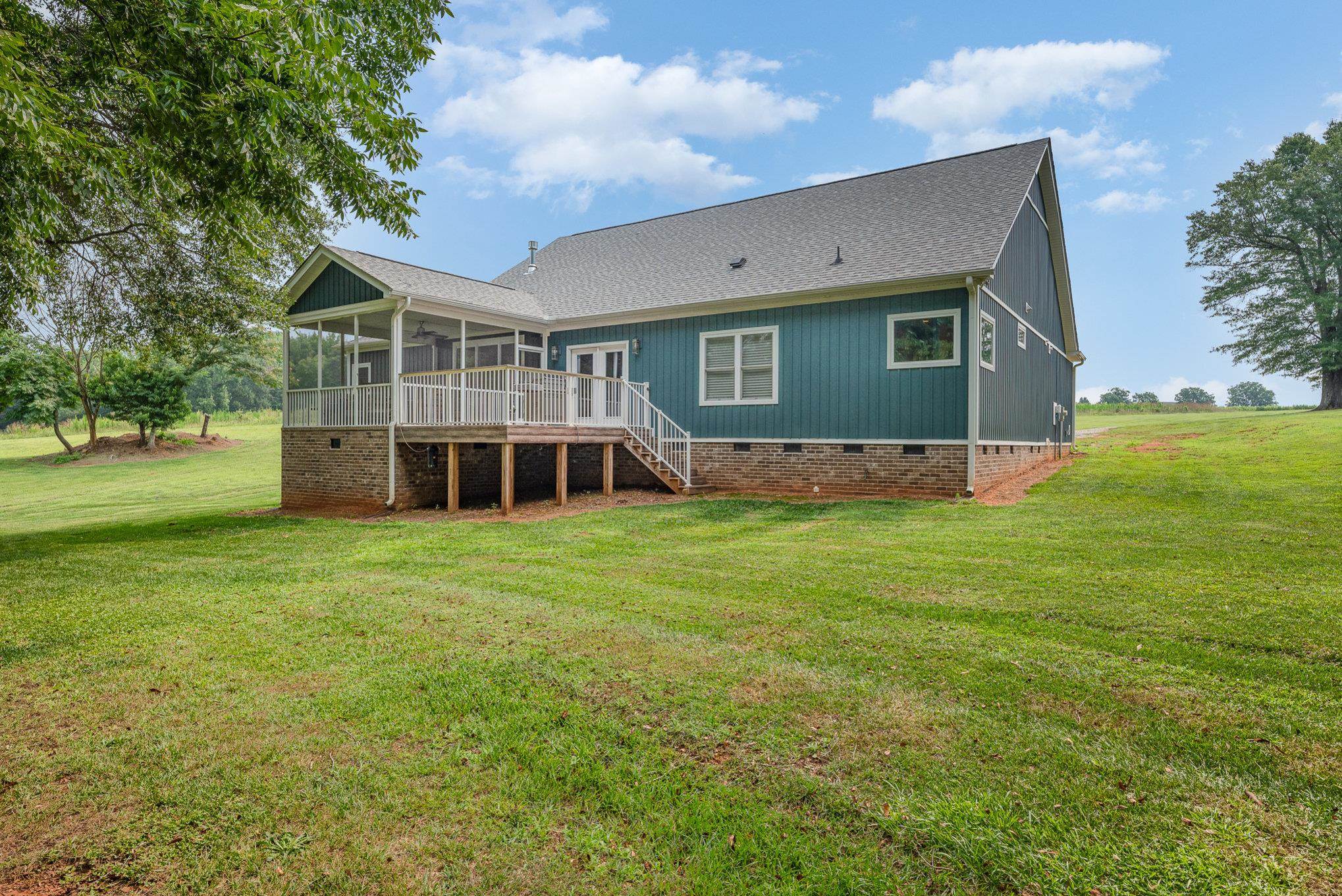 290 Louis Lane Cowpens, SC 29330 - Photo 4 of 35