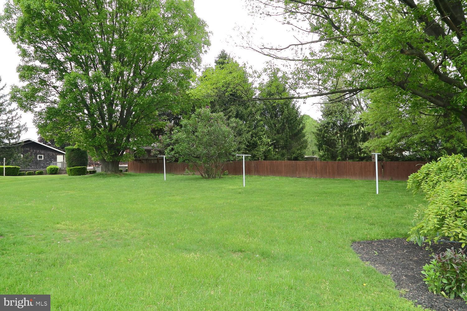 2961 East Prospect Road York, PA 17402 - Photo 2 of 24 Gallery Image 2