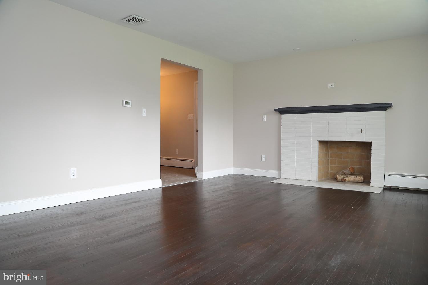 2961 East Prospect Road York, PA 17402 - Photo 12 of 24 Gallery Image 12
