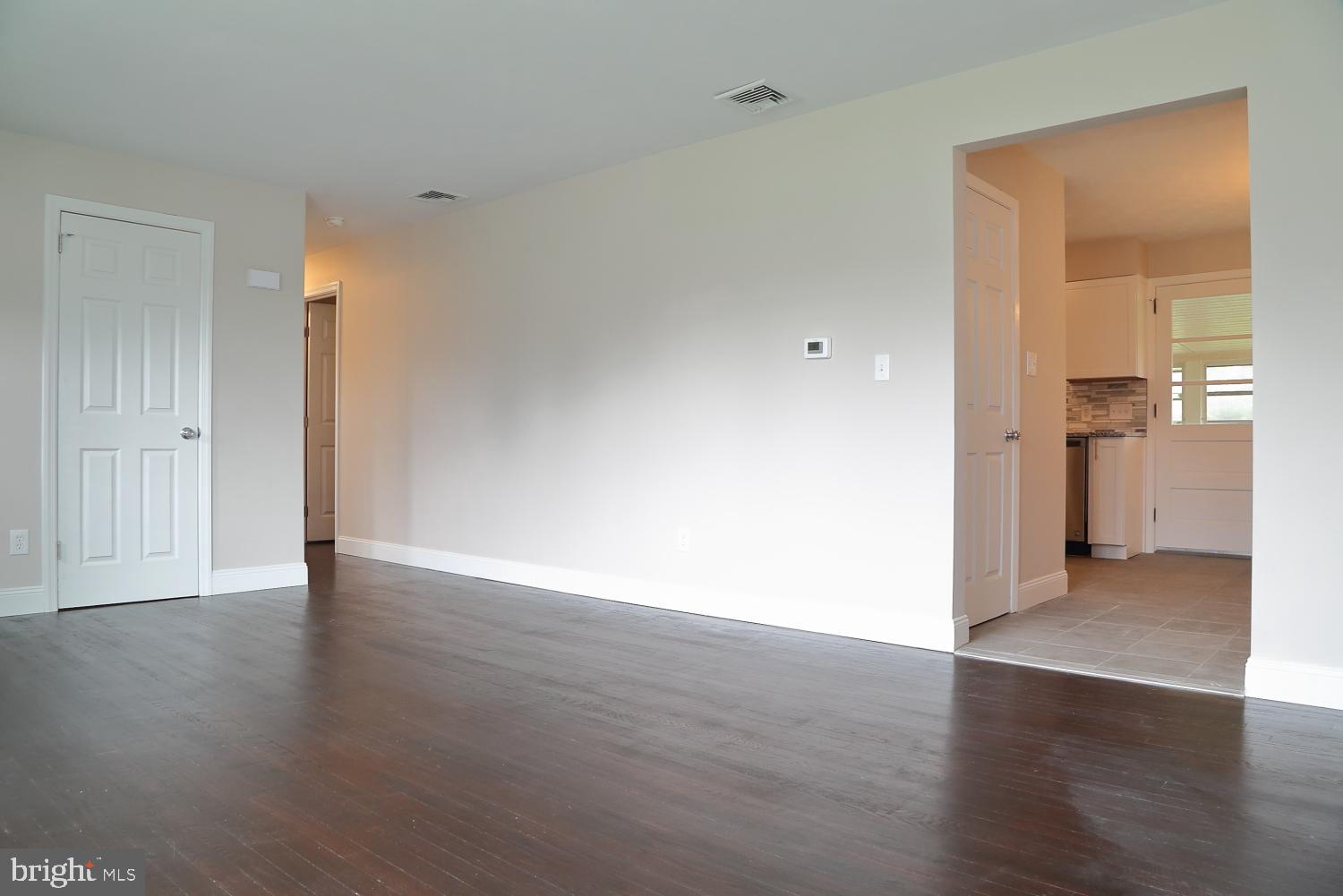 2961 East Prospect Road York, PA 17402 - Photo 13 of 24 Gallery Image 13