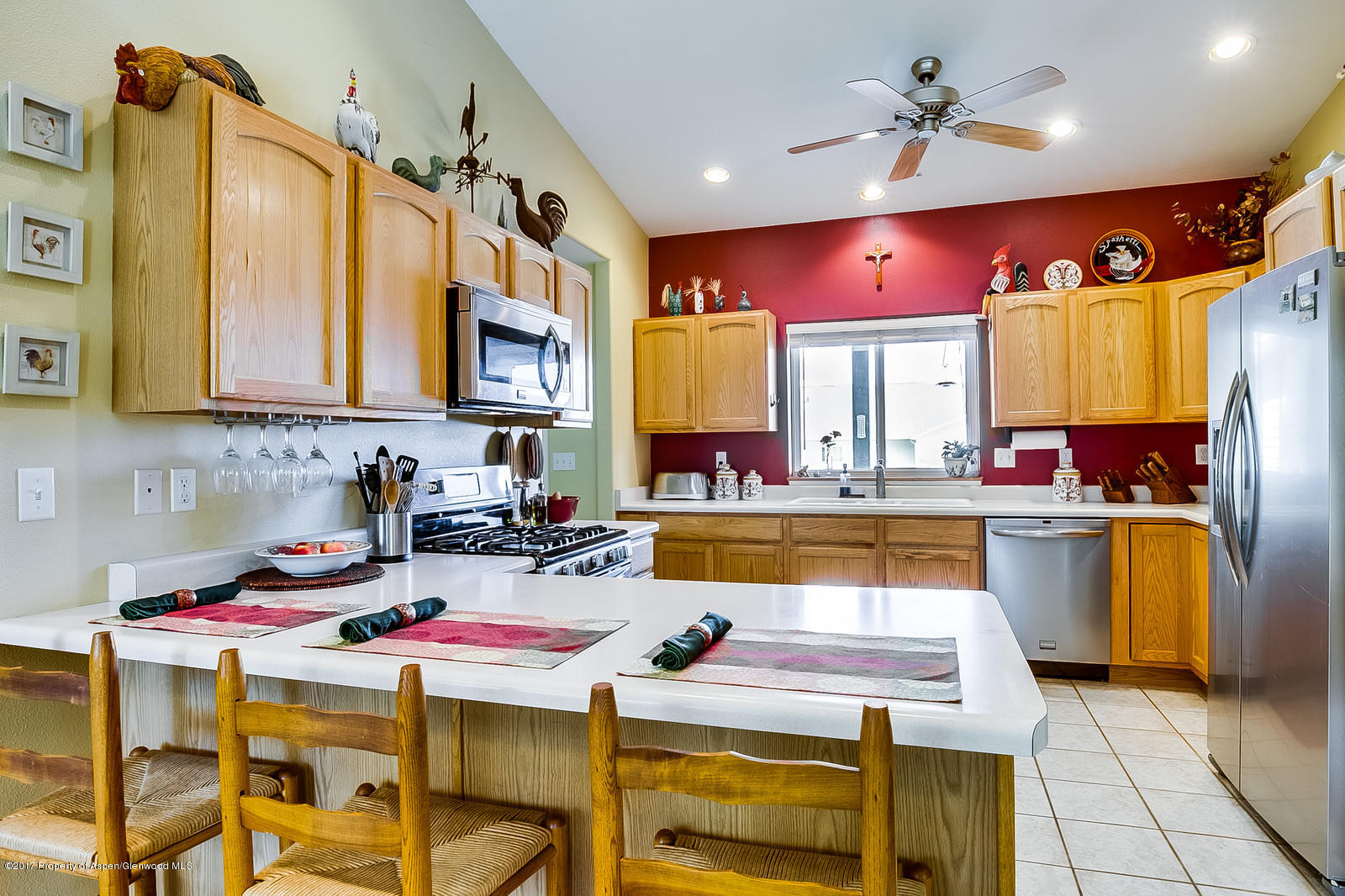 1264 Fir Avenue Rifle, CO 81650 - Photo 4 of 12 kitchen