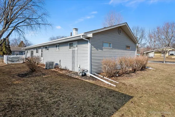 $262,000 | 309 West School Street, Plano, IL 60545