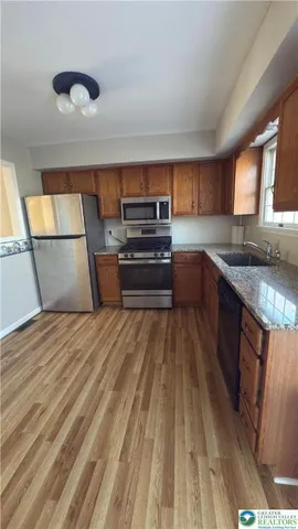 $2,250 | 17 Fort Lee Court, Easton, PA 18040