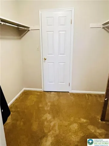 $2,250 | 17 Fort Lee Court, Easton, PA 18040