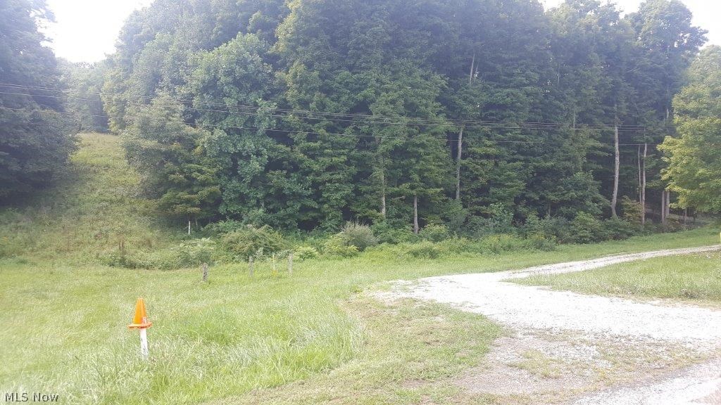 5846 Holmes Church Road Northeast New Philadelphia, OH 44663 - Photo 22 of 34