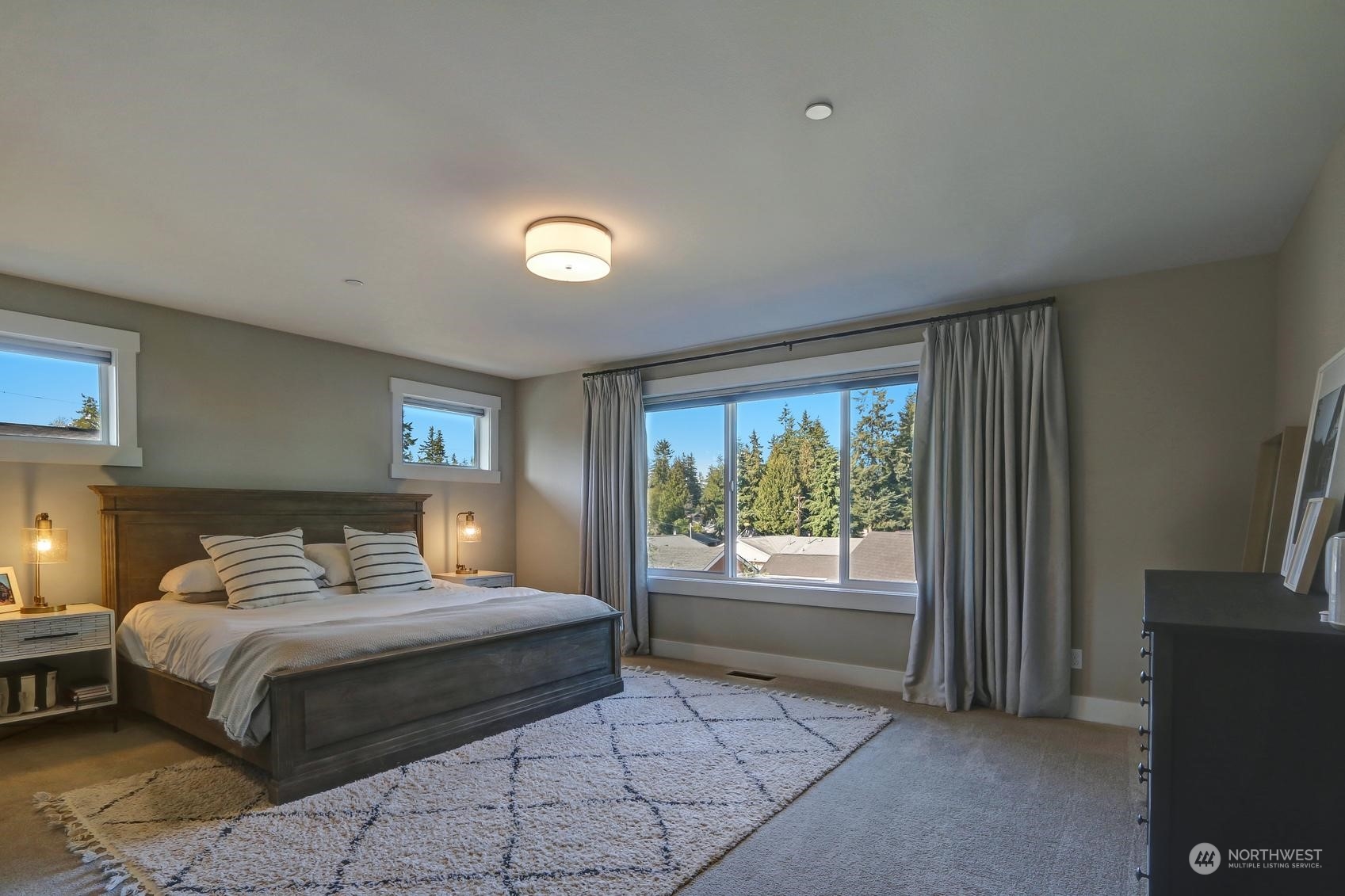 7904 203rd Street Southwest Edmonds, WA 98026 - Photo 19 of 33 Gallery Image 19