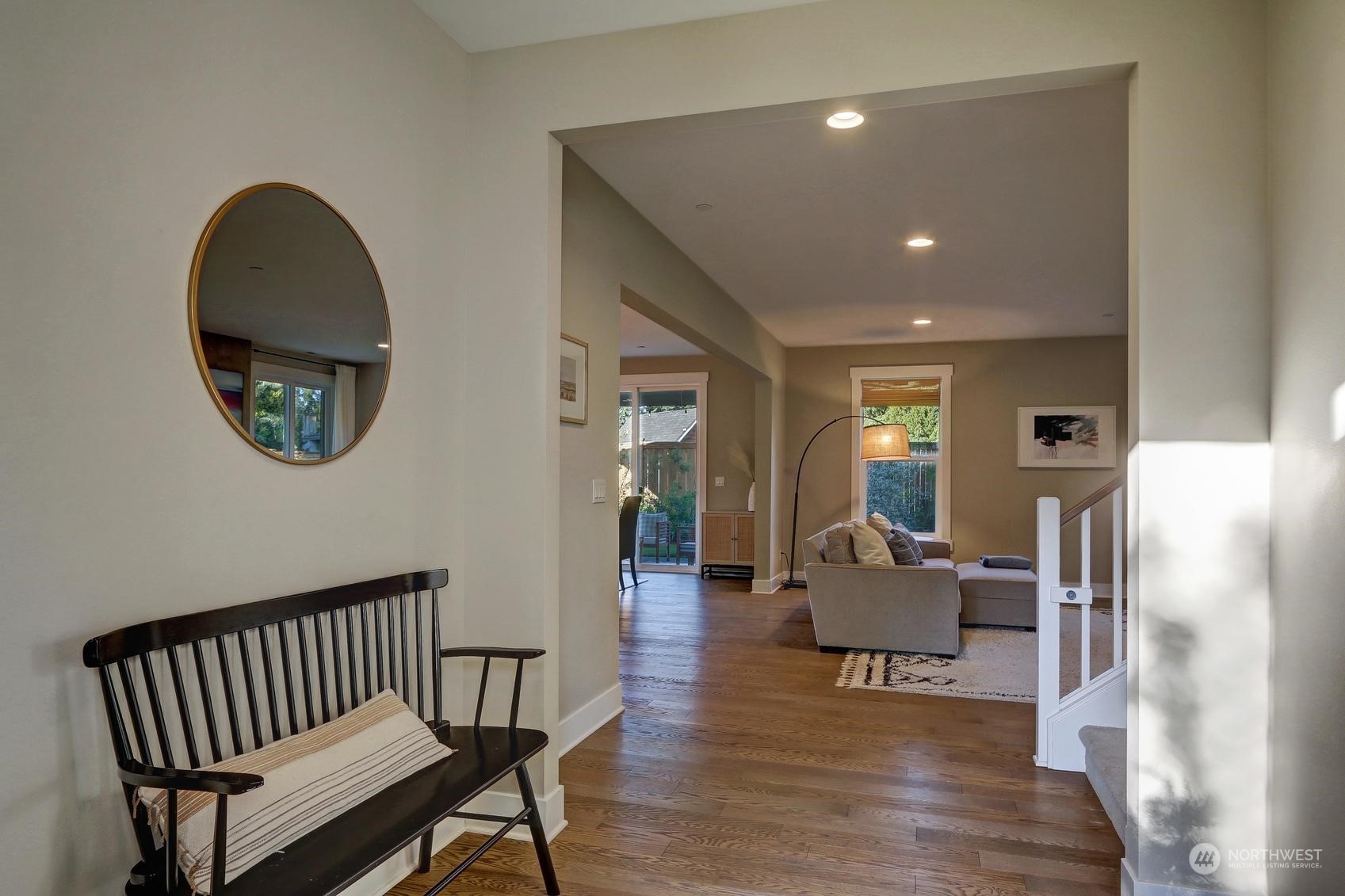 7904 203rd Street Southwest Edmonds, WA 98026 - Photo 3 of 33 Gallery Image 3