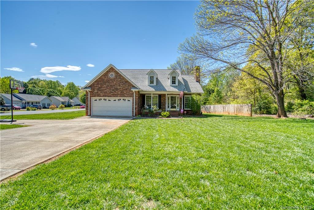 2650 South Point Road Belmont, NC 28012 - Photo 2 of 32 Gallery Image 2