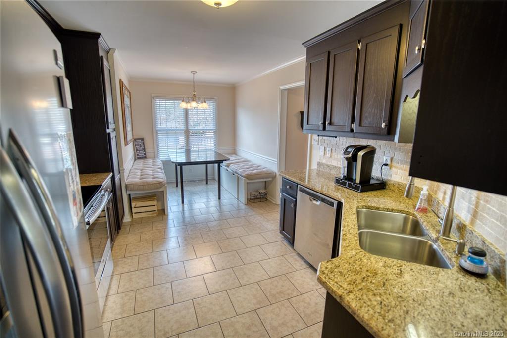 2650 South Point Road Belmont, NC 28012 - Photo 10 of 32 Gallery Image 10