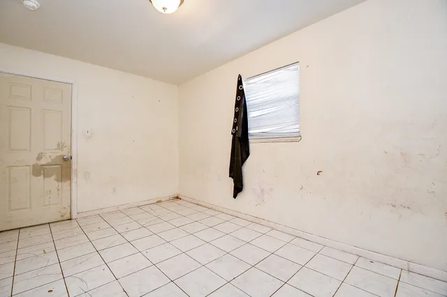 $70,000 | 8282 Park Pl Boulevard, Unit D1, Houston, TX 77017