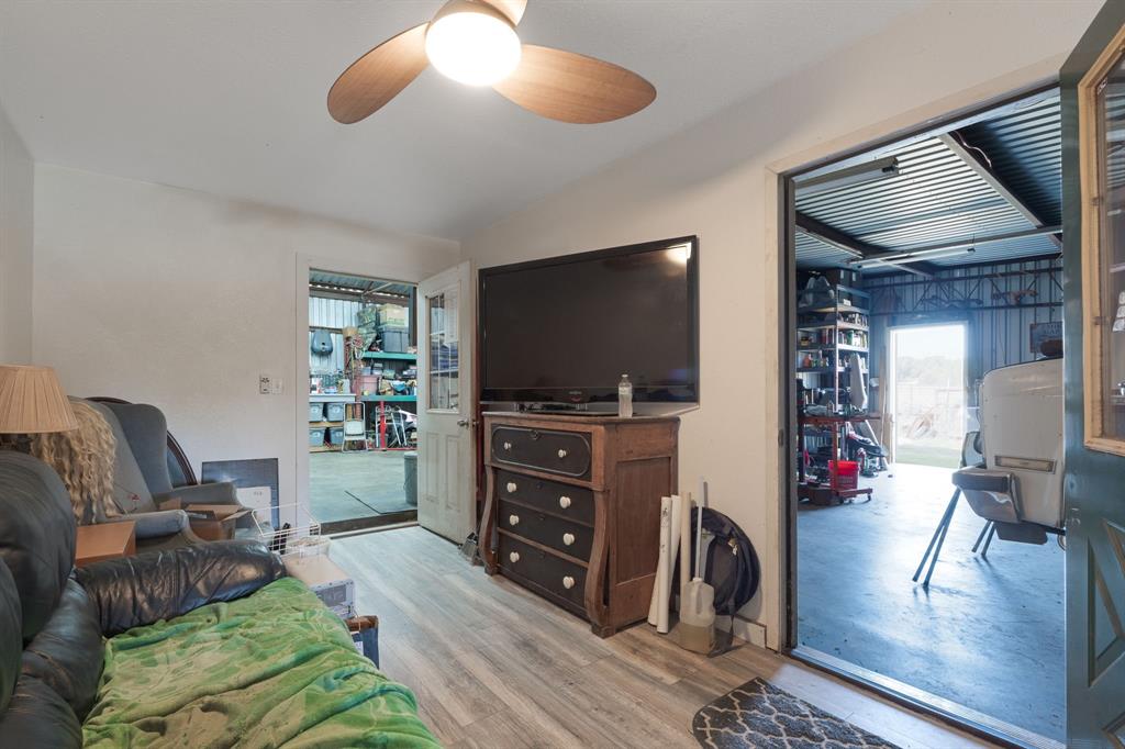 5590 Farm To Market 580 Kempner, TX 76539 - Photo 21 of 30 Apartment