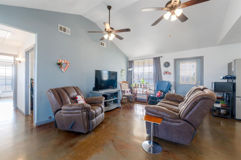 5590 Farm To Market 580 Kempner, TX 76539 - Photo 5 of 30