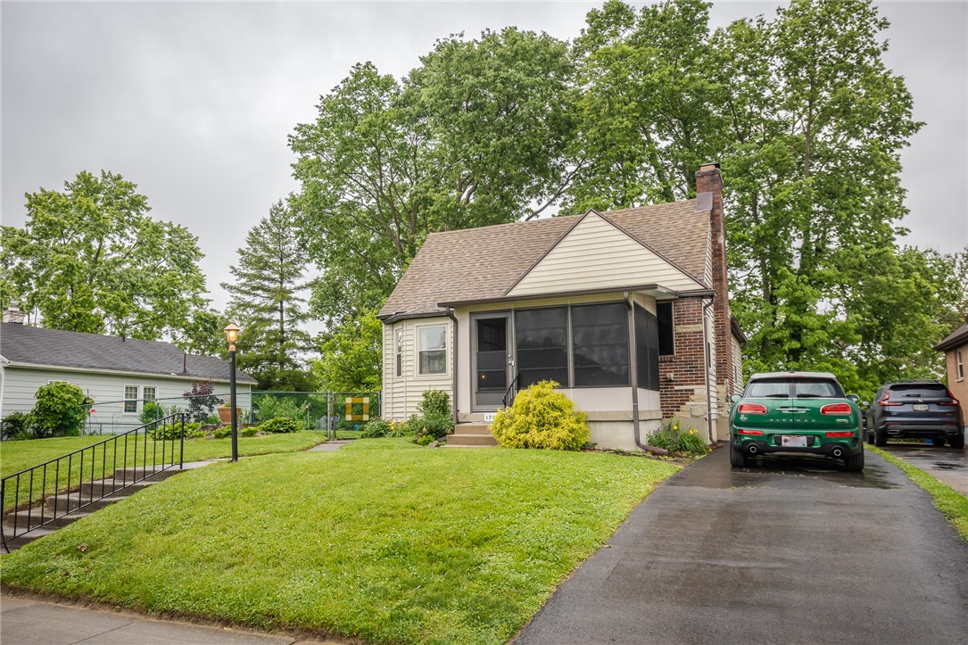1747 Coventry Road Dayton, OH 45420 - Photo 9 of 30