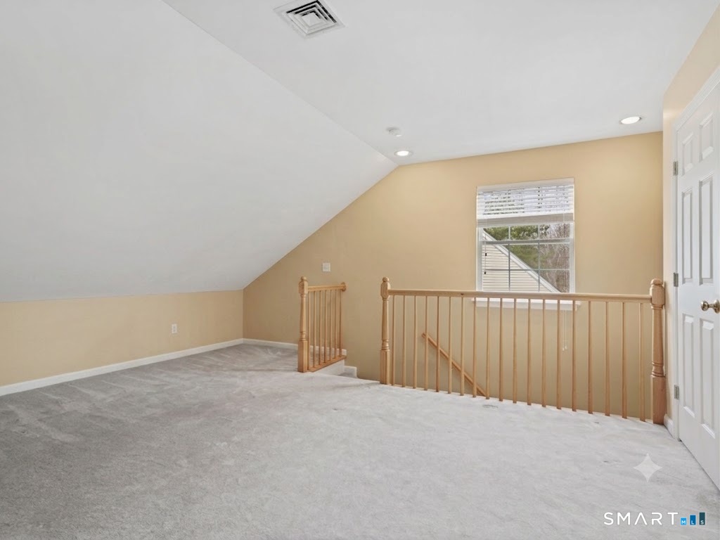 180 Turn Of River Road, Unit 13A Stamford, CT 06905 - Photo 27 of 40