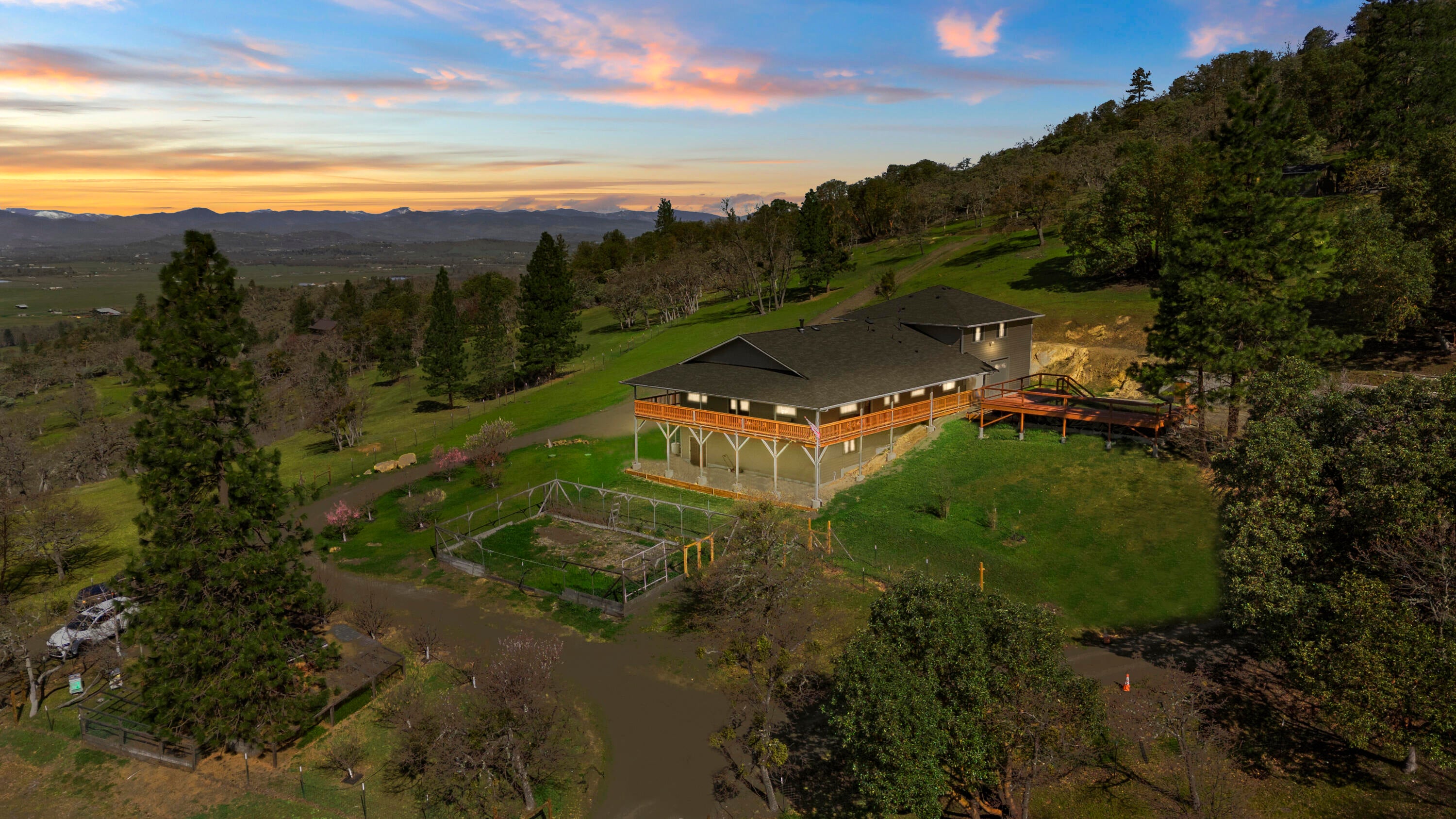 5039 East Antelope Road Eagle Point, OR 97524 - Photo 1 of 59 5039 East Antelope Road- Virtual Twiligh