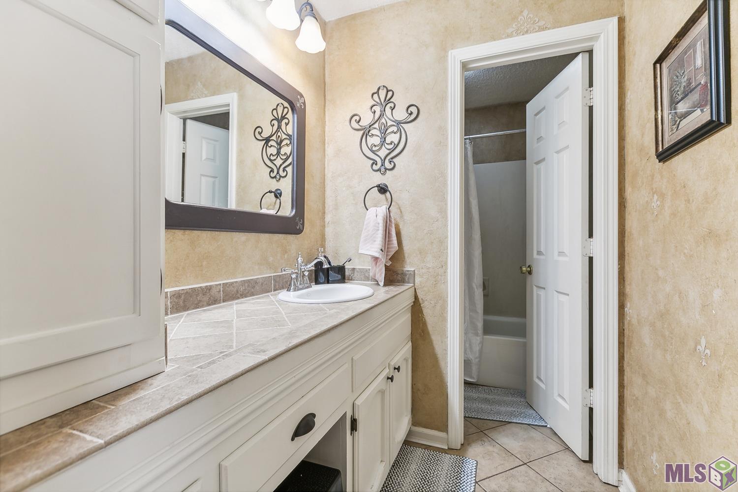 12475 Coursey Boulevard Baton Rouge, LA 70816 - Photo 6 of 11 Gallery Image 6