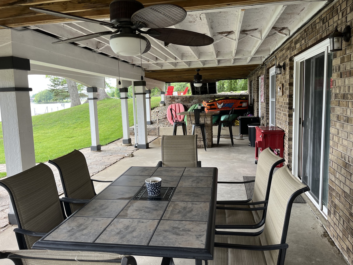 117 Comanche Trail Loda, IL 60948 - Photo 4 of 21 a outdoor space with the couches and dining table with the garden view