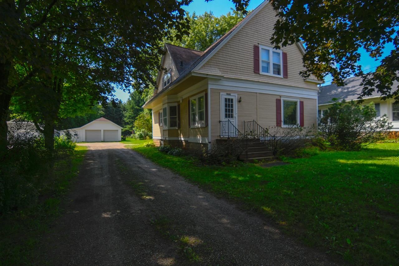 5249 County Rd II Larsen, WI 54947 - Photo 1 of 1 Gallery Image 1