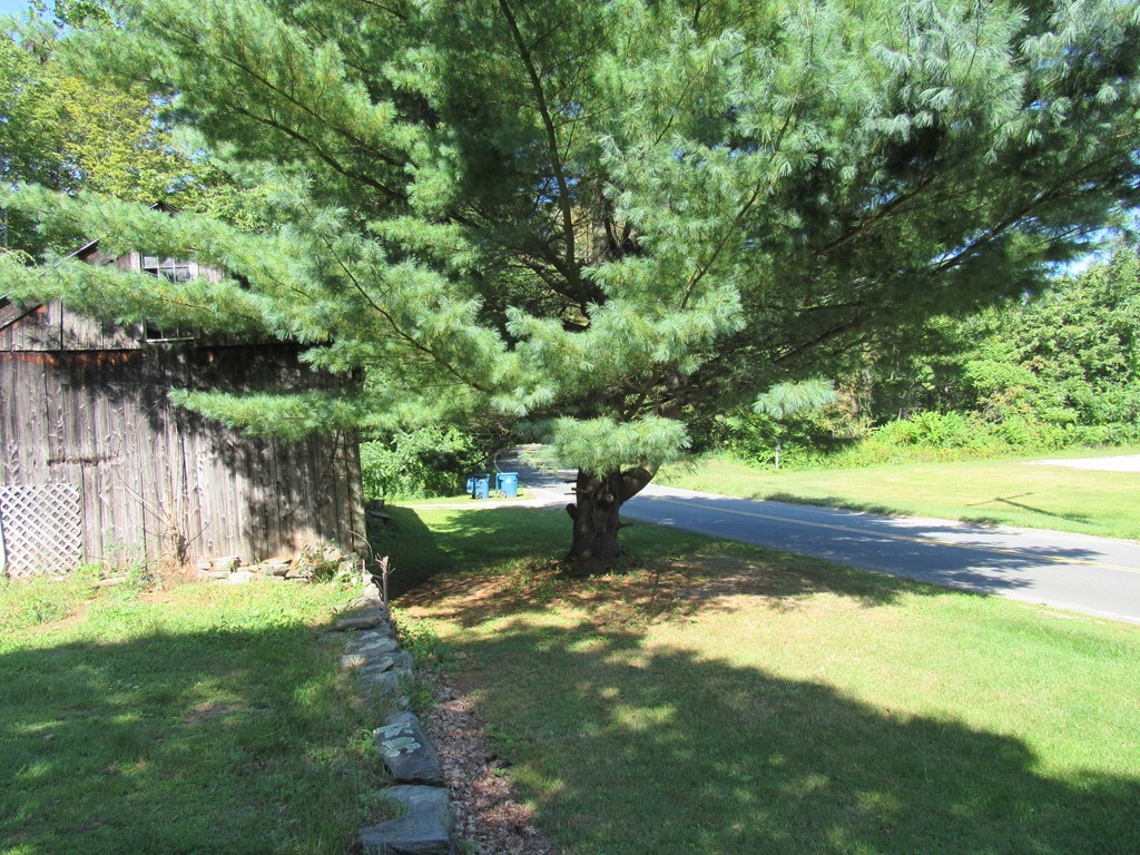 62 Old Chester Road Huntington, MA 01050 - Photo 7 of 30